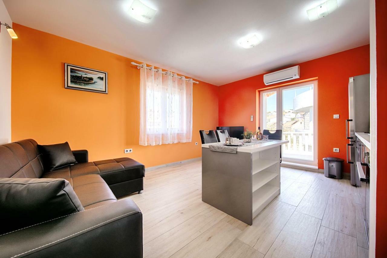 Apartments Dalmatino Rukavac  Buitenkant foto